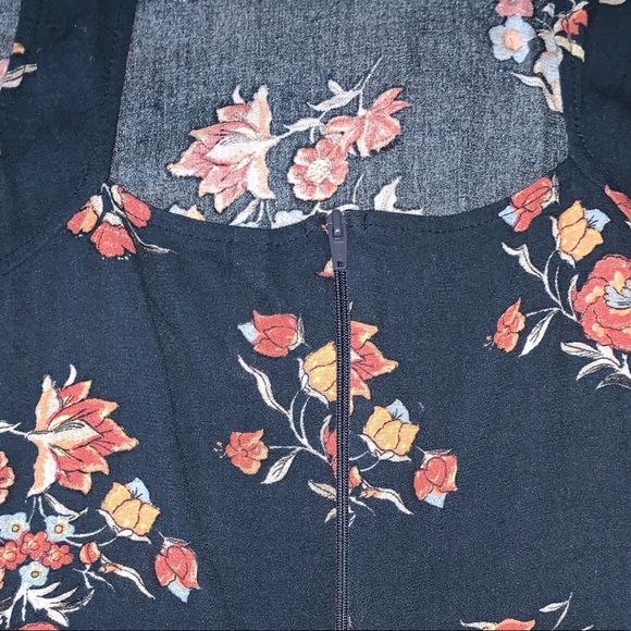 Xhilaration Navy & Multi-Colored Floral Romper - Picture 3 of 7